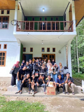 Sugi House Toraja - Penginapan Villa Harian Keluarga -Muat 20 orang